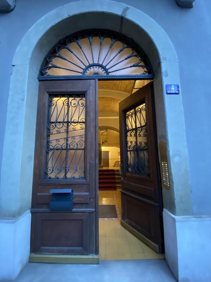 Rifugio Joyce, Comfort A Trieste Con Parcheggio Exterior photo